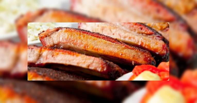 Снимок Home Team BBQ, Чарлстон