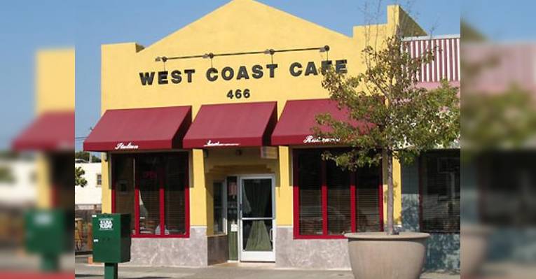 Снимок West Coast Cafe, Сан-Бруно