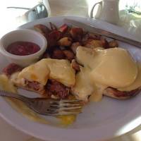 Ticos Breakfast & Lunch