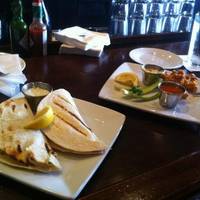 Pearlz Oyster Bar