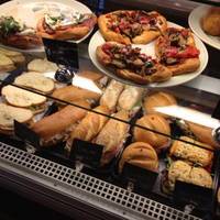 La Dolce Vita Courthouse Bakery