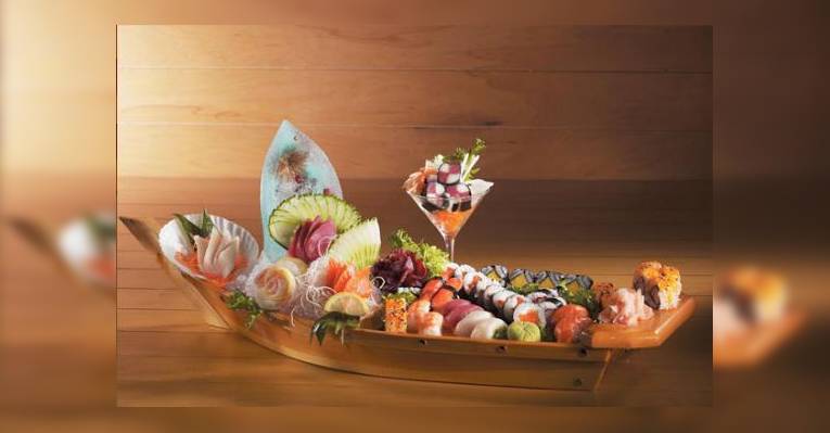 Снимок Nakorn Thai Restaurant, Голливуд