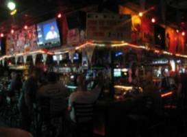 Iguana Mack's