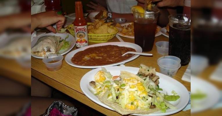 Снимок Adolfo's Mexican Food, Лагуна-Бич