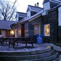 Penceunant Isaf Tea Rooms