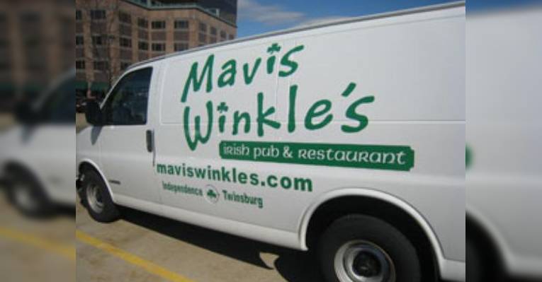 Снимок Mavis Winkles Irish Pub, Independence