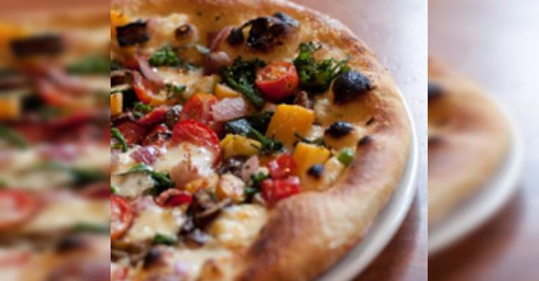 Снимок Mia's Pizza, Бетесда