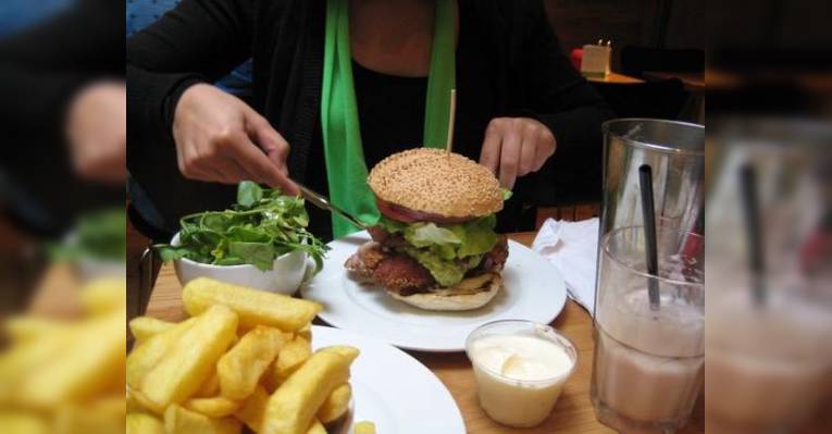 Снимок Gourmet Burger Kitchen - Chiswick, Лондон