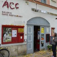ACC Cafe Galerie