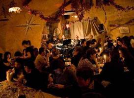 Osteria MEZZALUNA