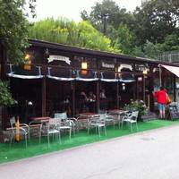 GROTA, Restauracja