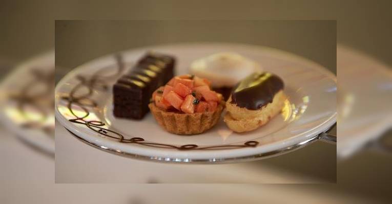 Снимок Kurzaal Restaurant, Схевенинген