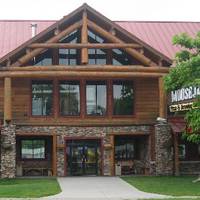 Moosejaw Pizza & Dells Brewing Co.