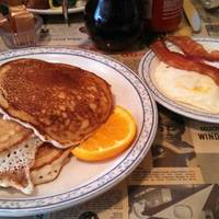 Hi-Lo's 15th Street Cafe