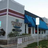 Purple Plum Restaurant