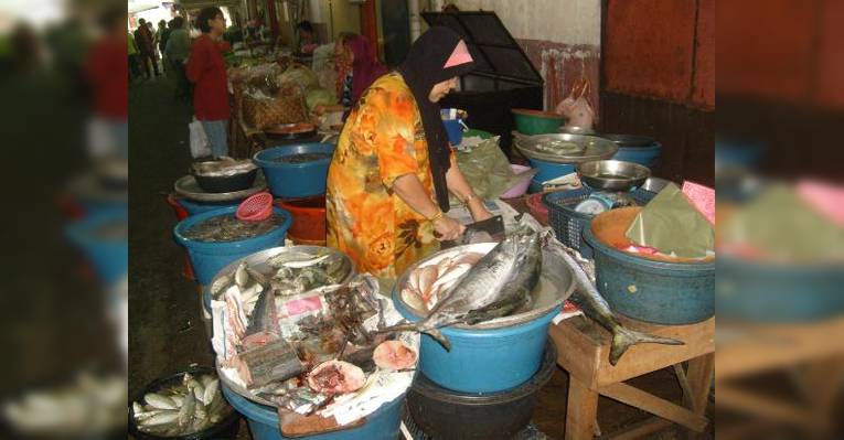 Снимок Medan Selera Kebun Sultan Food Court, Кота-Бару