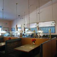 Alec's By the Sea