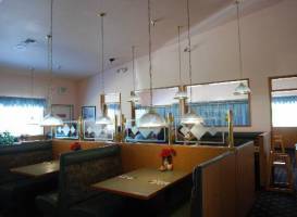 Alec's By the Sea