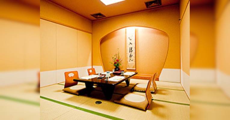 Снимок Ume no Hana, Nishishinsaibashi, Осака