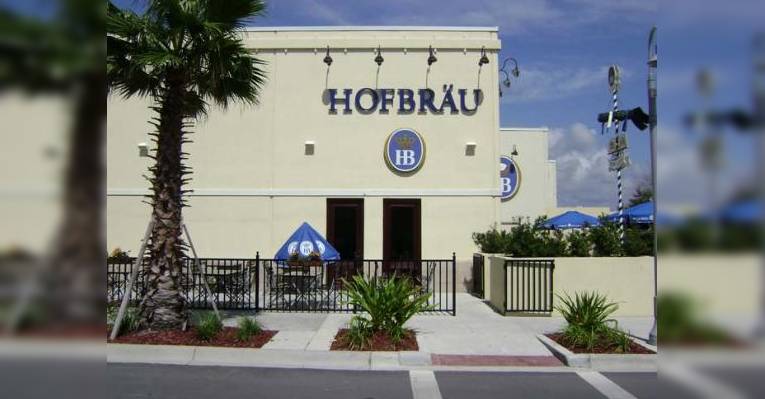 Снимок Hofbrau Beer Garden, Панама-Сити-Бич