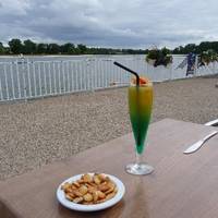Le Bord du Lac
