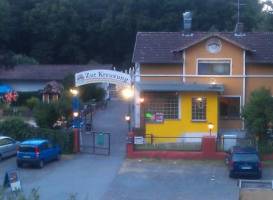 Zur Kreuzung