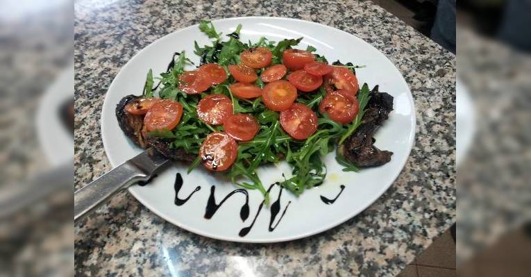 Изображение La Taverna Antica Colonna, Колонна