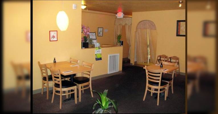 Снимок Hanayori Japanese Restaurant, Кламат-Фолз