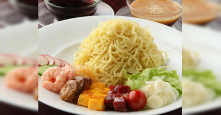 Снимок SANKOUEN China Cafe&Dining, Тиёда