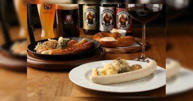 Снимок Franziskaner Bar&Grill Roppongi Hills, Тюо