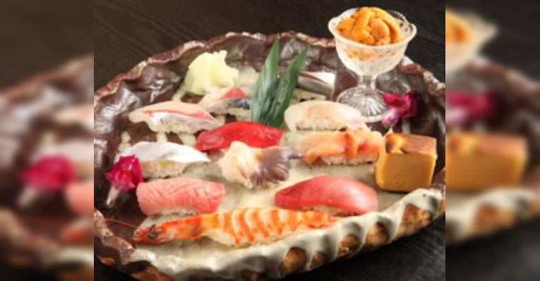 Снимок Eitaro Sushi, Таито