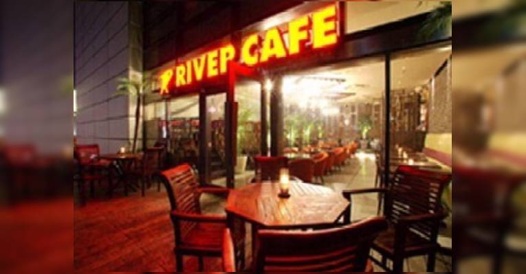 Снимок River Caf? Namba, Осака
