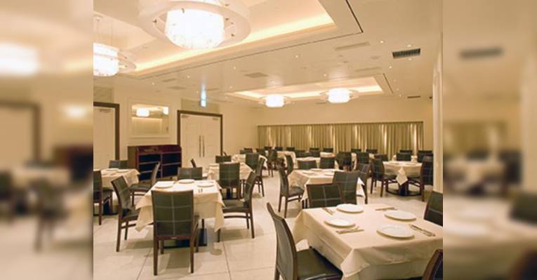 Снимок Comfort French Restaurant Calla, Осака