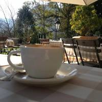 Cafe BonBon