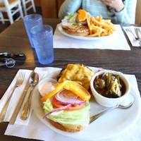 Pine Tree Inn