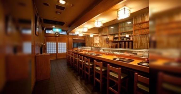 Снимок Uenomiyoshizushi, Таито