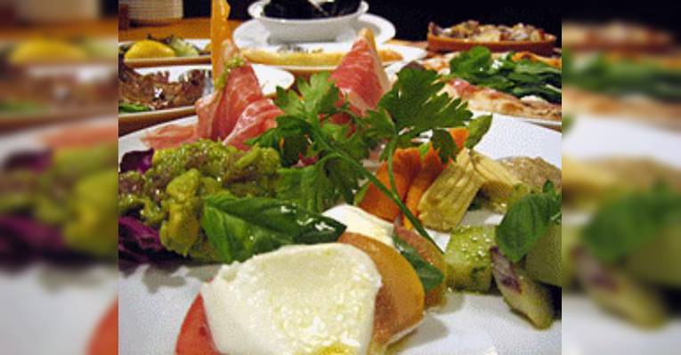 Снимок Pizzaria Liana Ginza Miyuki dori ten, Тюо