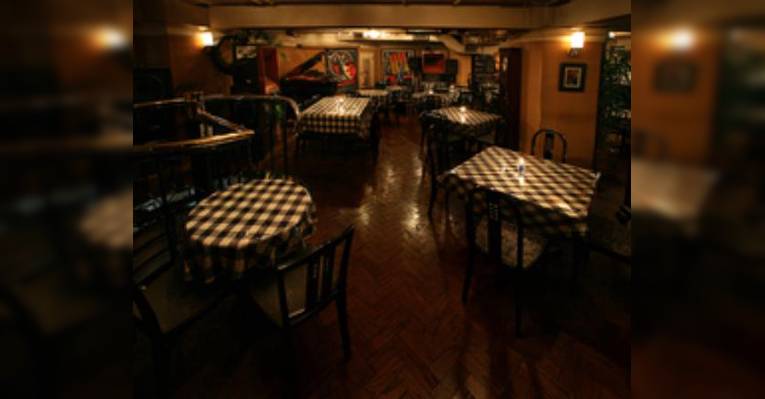Снимок JAZZ LIVE restaurant Bar Bar Bar, Иокогама