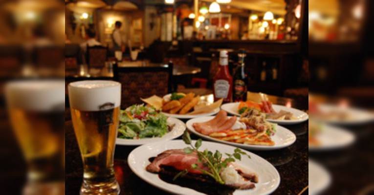 Изображение Victorian Pubthe Rose & Crown, Минато