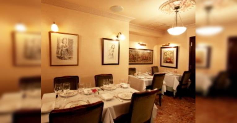 Снимок Restaurant Francais ?La Chance Tokyo?, Тиёда