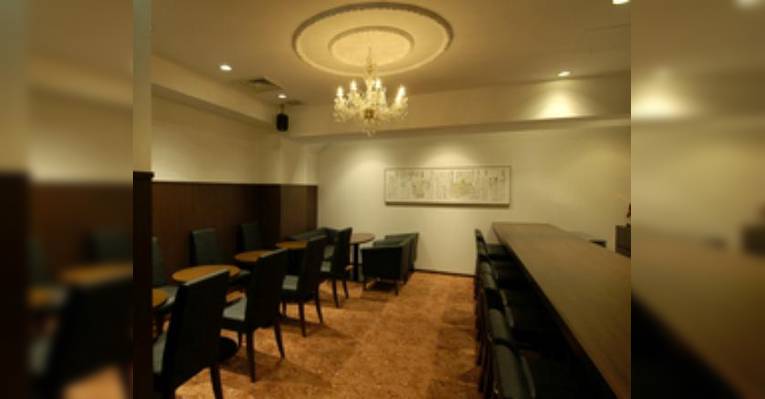 Снимок Hibiya Bar Jimbocho ten, Тиёда