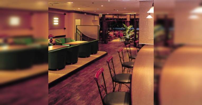 Изображение Kitchen & Bar Siifaa, Осака