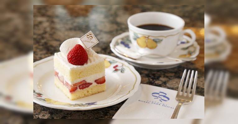Изображение CAKE SHOP Coffret, Иокогама