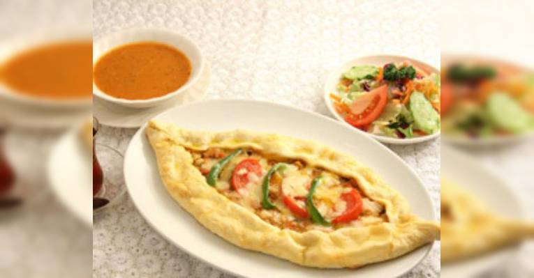 Снимок Turkish Restaurant Akdeniz, Тосима