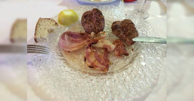 Для любителей мяса bacon & salsicce