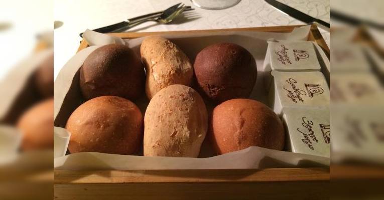 Хлеб и масло