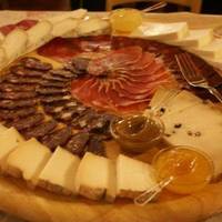 Trattoria-Pizzeria-Enocacioteca il 
