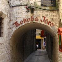 Konoba Idro