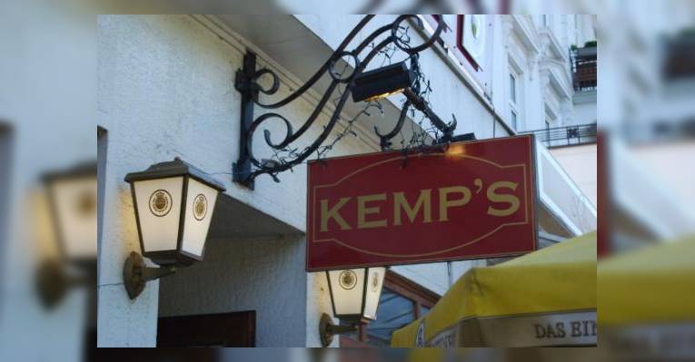 Снимок KEMP's English Pub, Гамбург