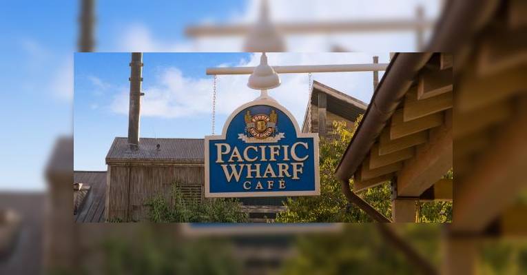 Снимок Pacific Wharf Cafe', Анахайм